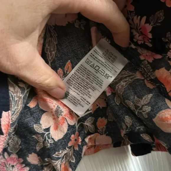 Old Navy Girls Ruffle Long Sleeve Floral Top size XL - Picture 4 of 5